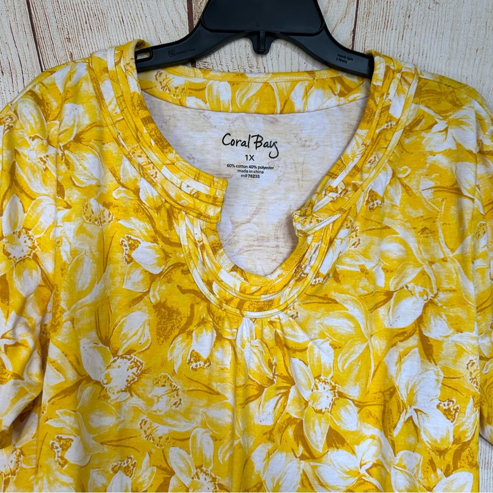 Coral Bay Yellow White Floral Scoop Neck Blouse 1X - Picture 4 of 5